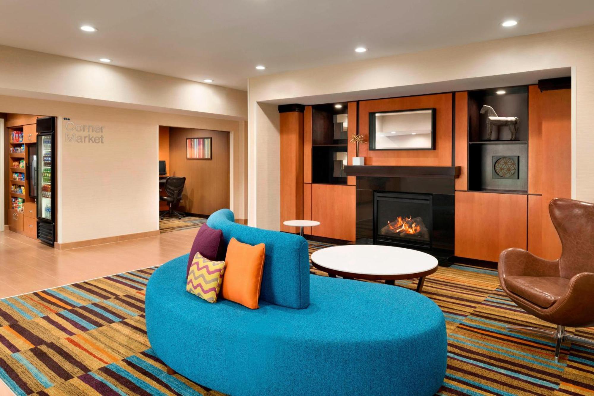 Fairfield Inn & Suites Hartford Manchester Exteriér fotografie