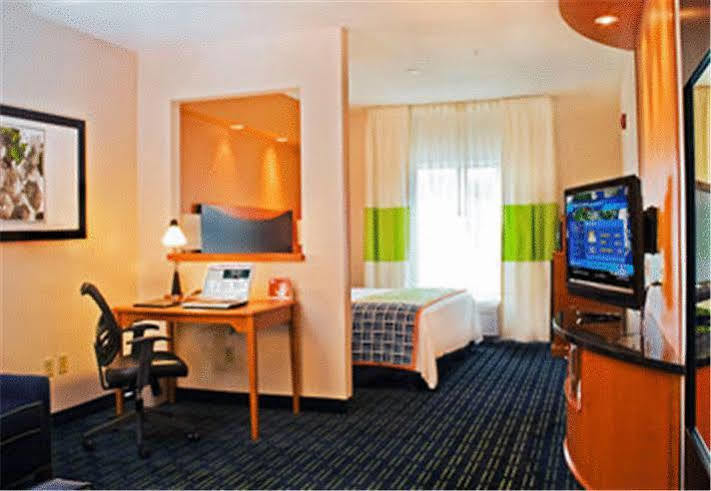Fairfield Inn & Suites Hartford Manchester Exteriér fotografie